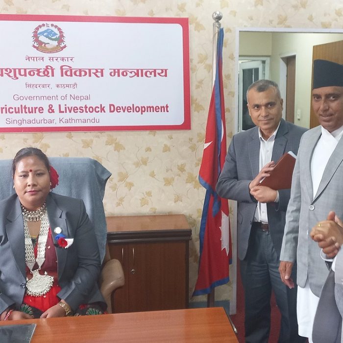 साधारण पृष्ठभूमिबाट मन्त्रीसम्म: को हुन् गीता चौधरी?