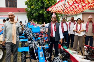 मजदुर संकटबीच आधुनिक मेसिन बन्दै किसानको भरपर्दो सहारा