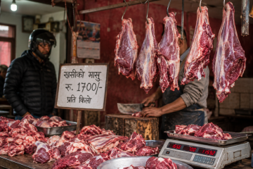 कुखुरा बजारमा हल्ला फैलाएर खसी बजारमा लुट!